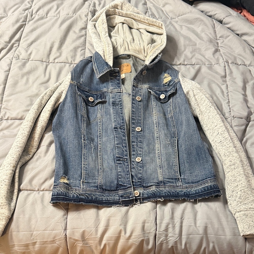 Hollister Blue Jean Jacket with Gray Sleeves
